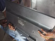 New 28 inches LG tv for slae