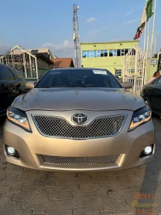Toyota Camry 2010