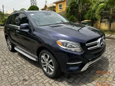 Mercedes Benz GLE350