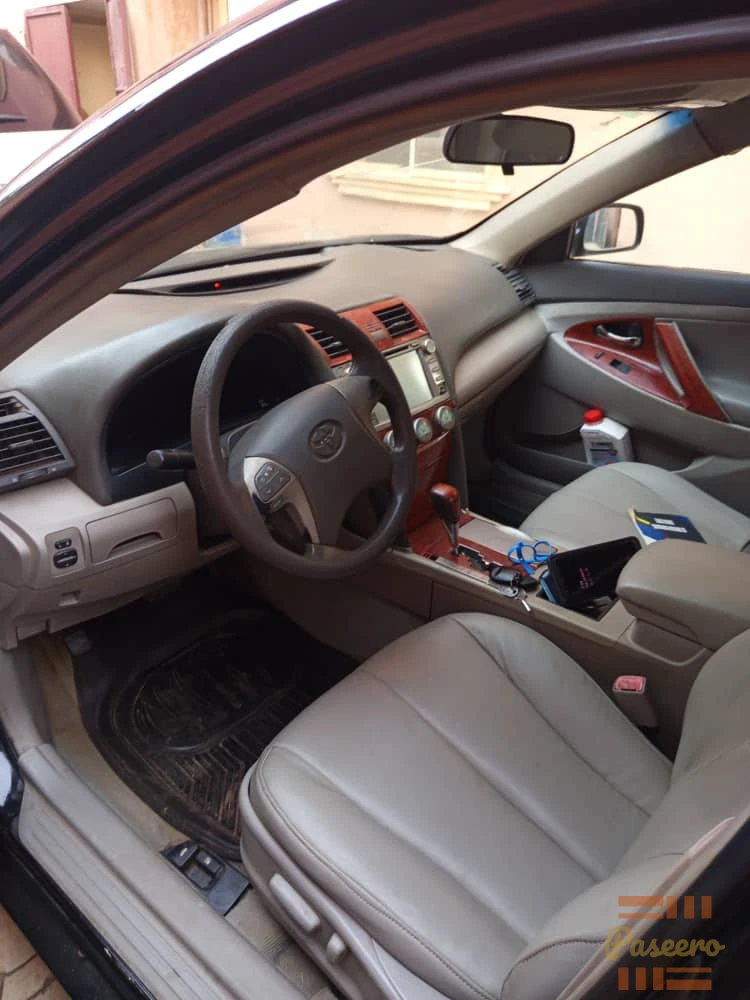 Super clean 2010 Toyota Camry10