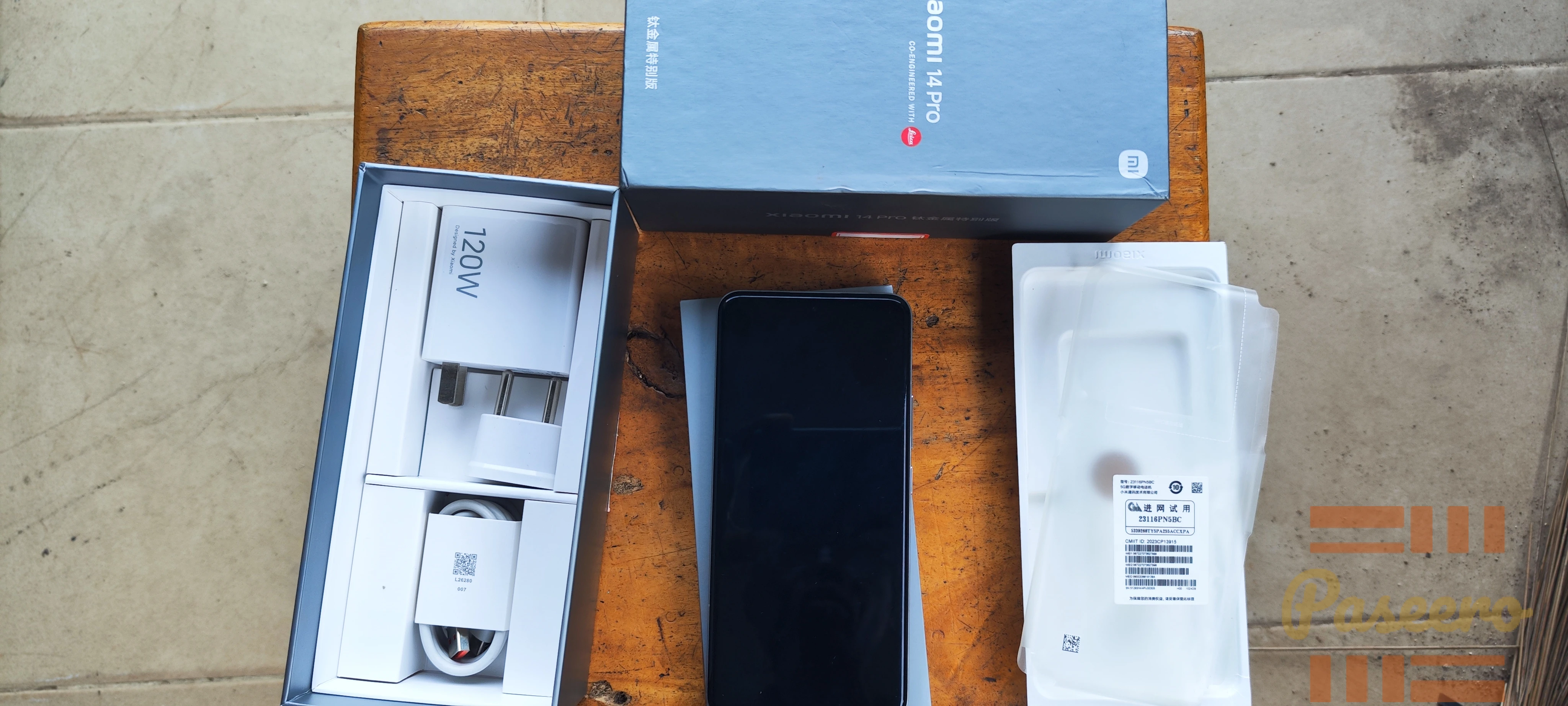 Xiaomi 14 Pro Android Phone1