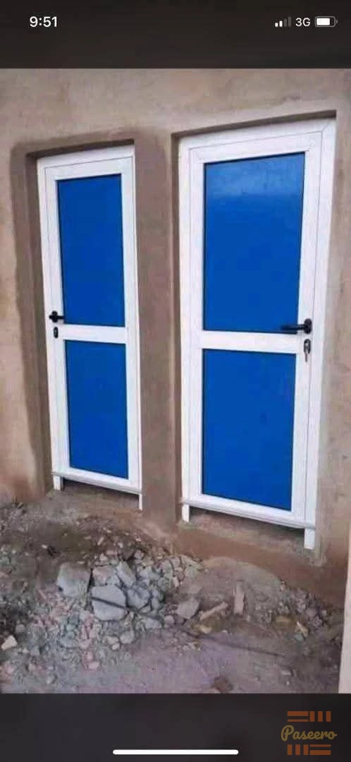 Aluminium Toilet Doors1