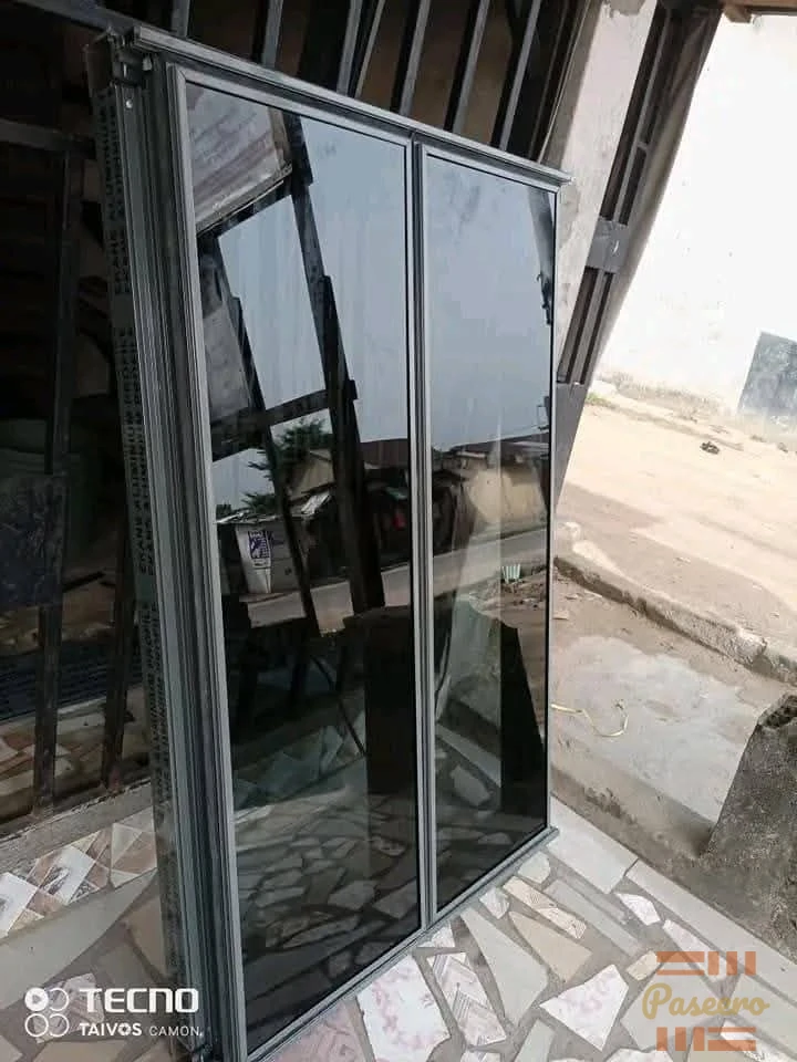 Frameless Windows3