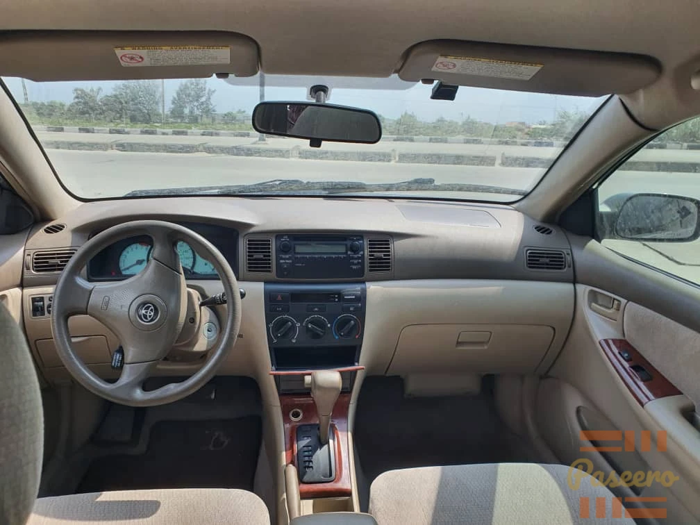 Toyota Corolla Le 2004 sliver 2025 registered5