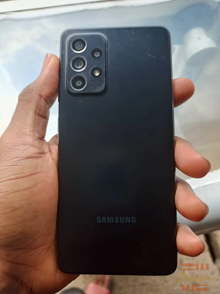 Used Samsung a52 5g phone