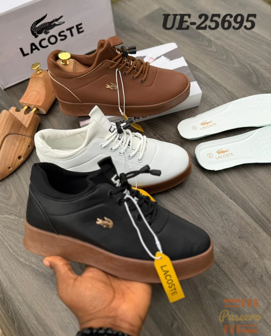 Luxury lacrosse shoe