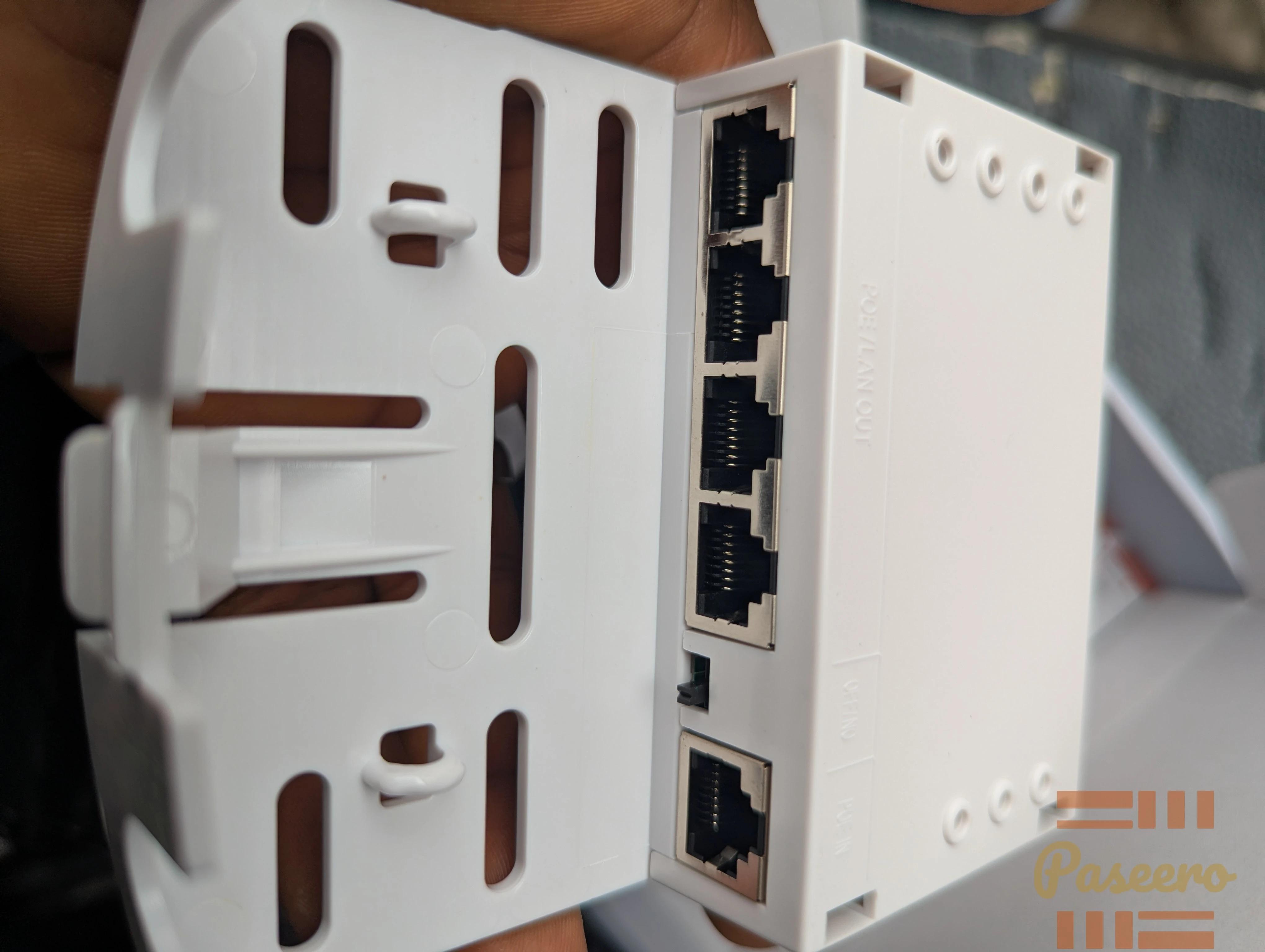 Waterproof Poe 1to4 extender2