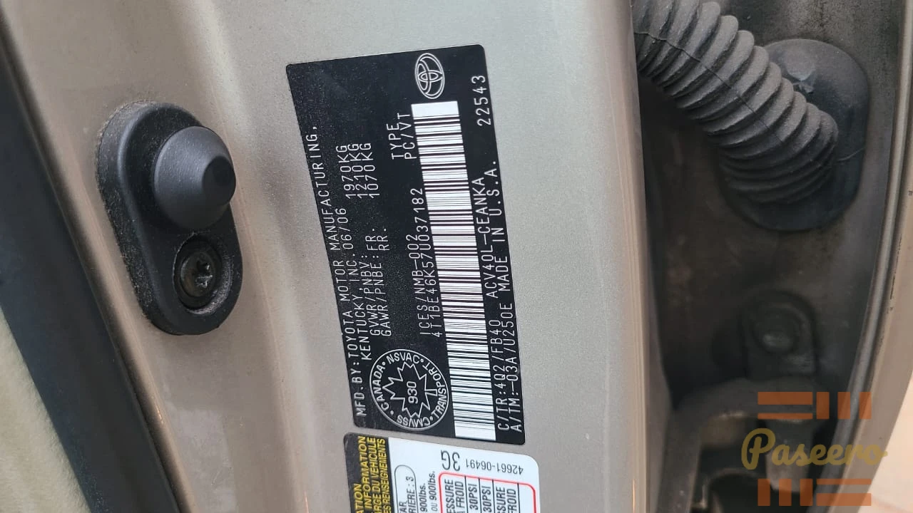 Toyota Camry LE 20079