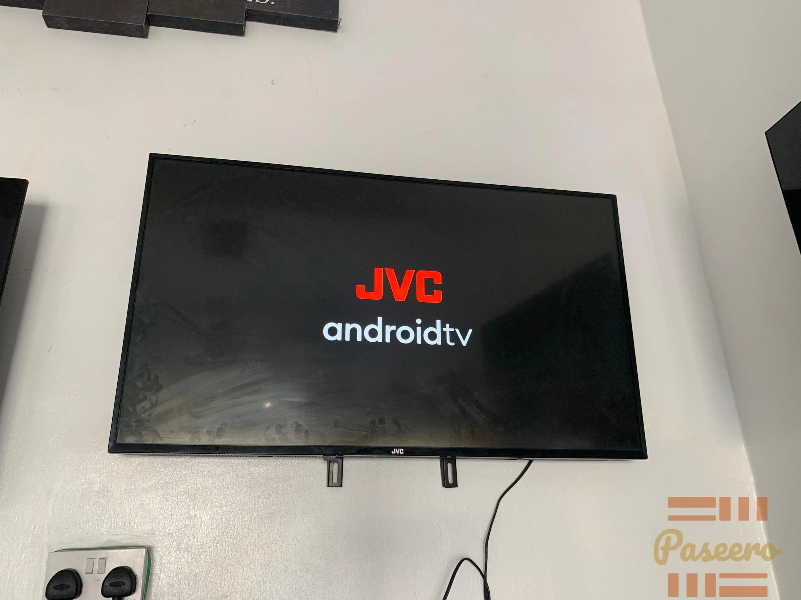 JVC android TV 43 inches 4k display with free Netflix account and YouTube3
