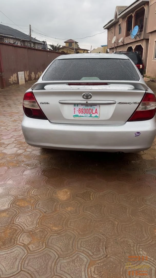 Registered Toyota Camry 20047