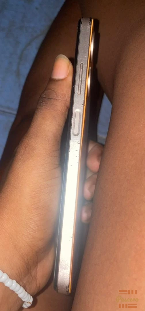 Infinix hot 30i phone1