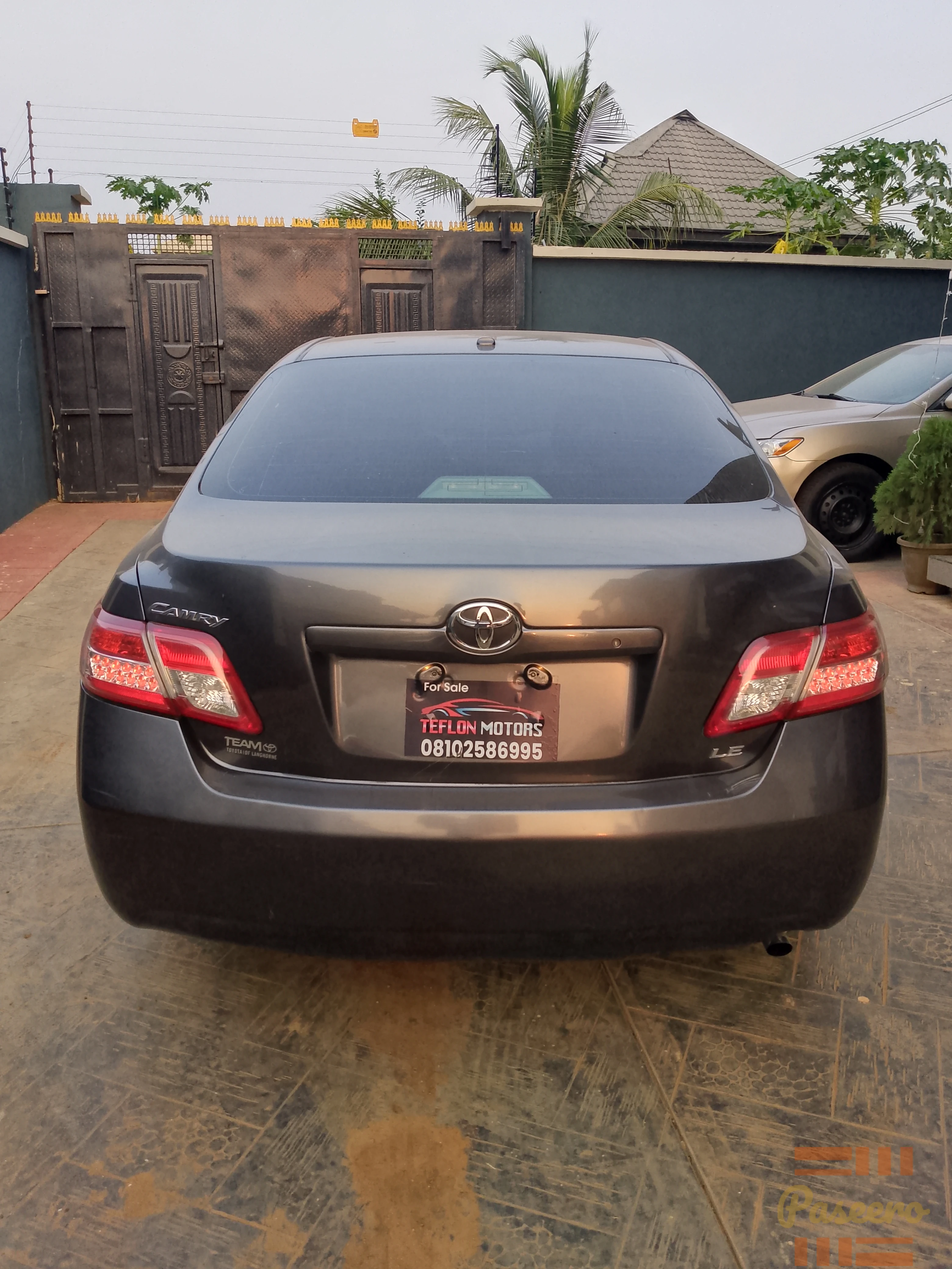 Toyota Camry LE 20114
