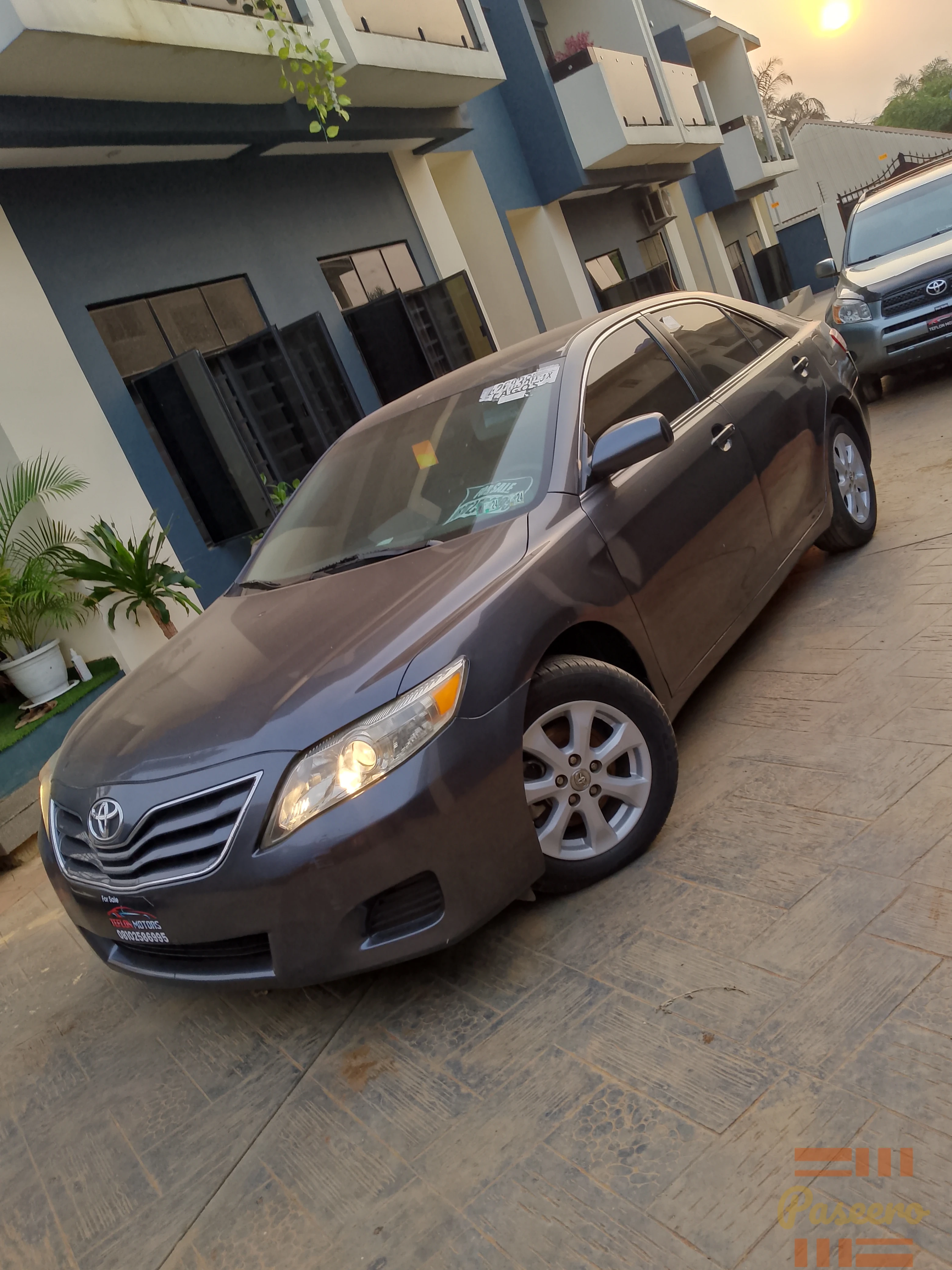 Toyota Camry LE 20111