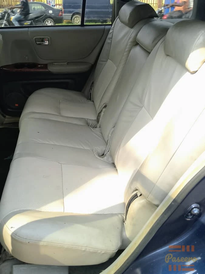2005 Toyota Highlander4