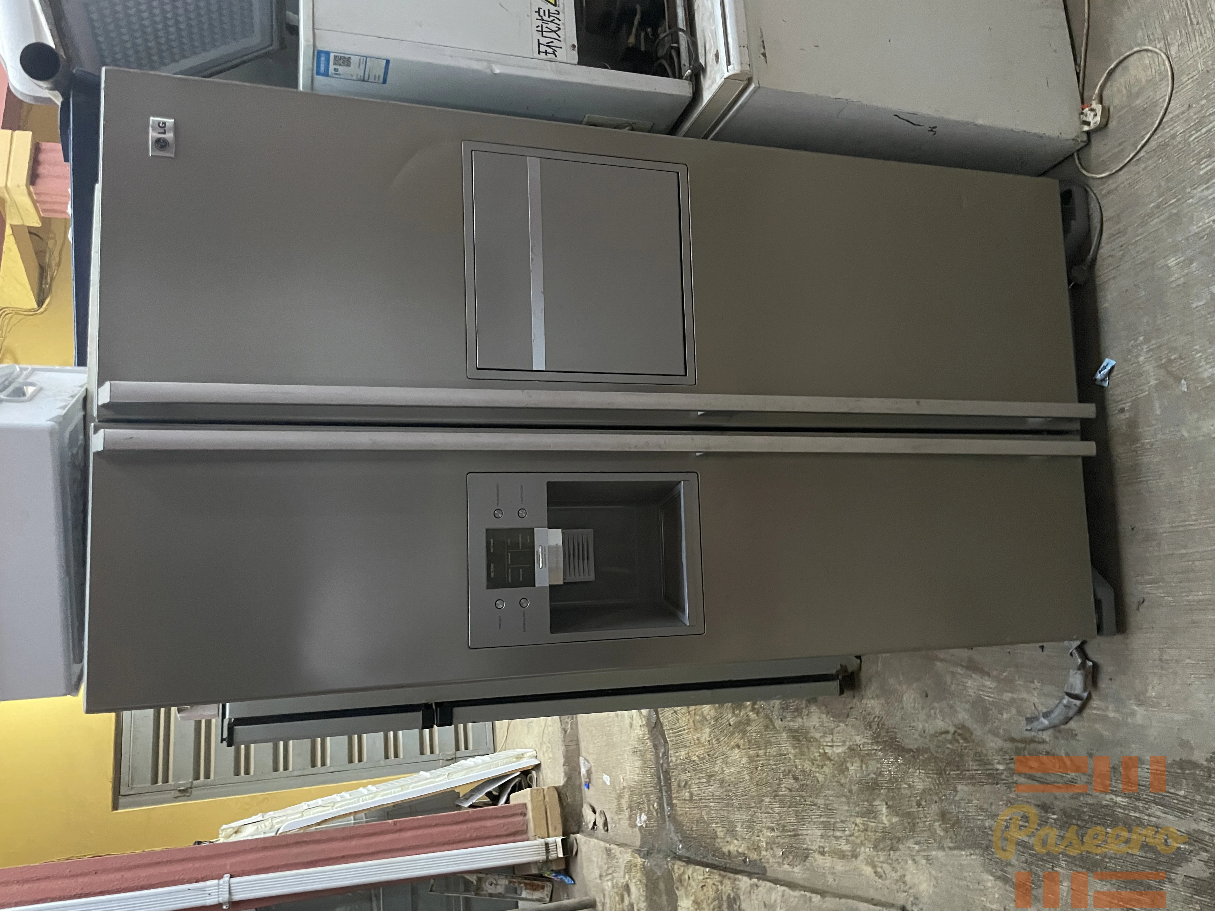 LG side by side refrigerator3