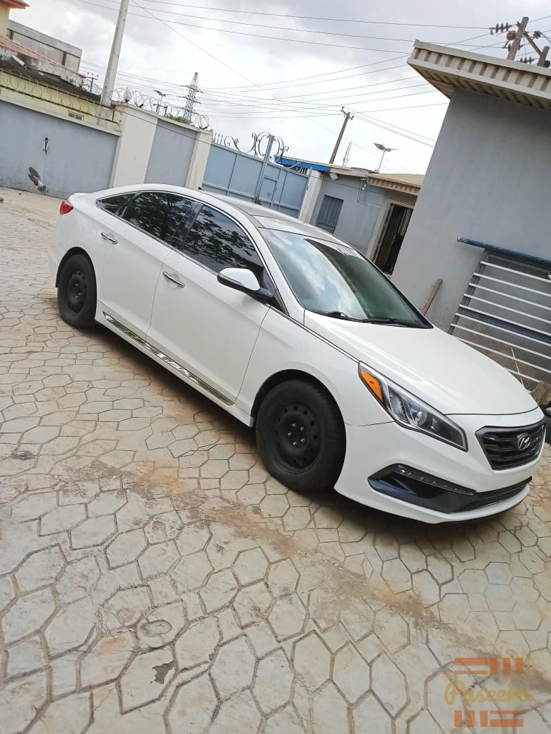HYUNDAI SONATA SPORT EDITION 2015 MODEL3