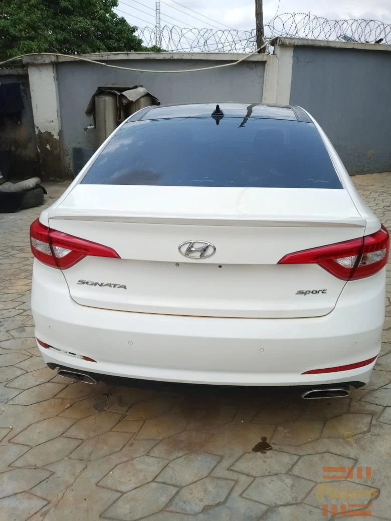 HYUNDAI SONATA SPORT EDITION 2015 MODEL5