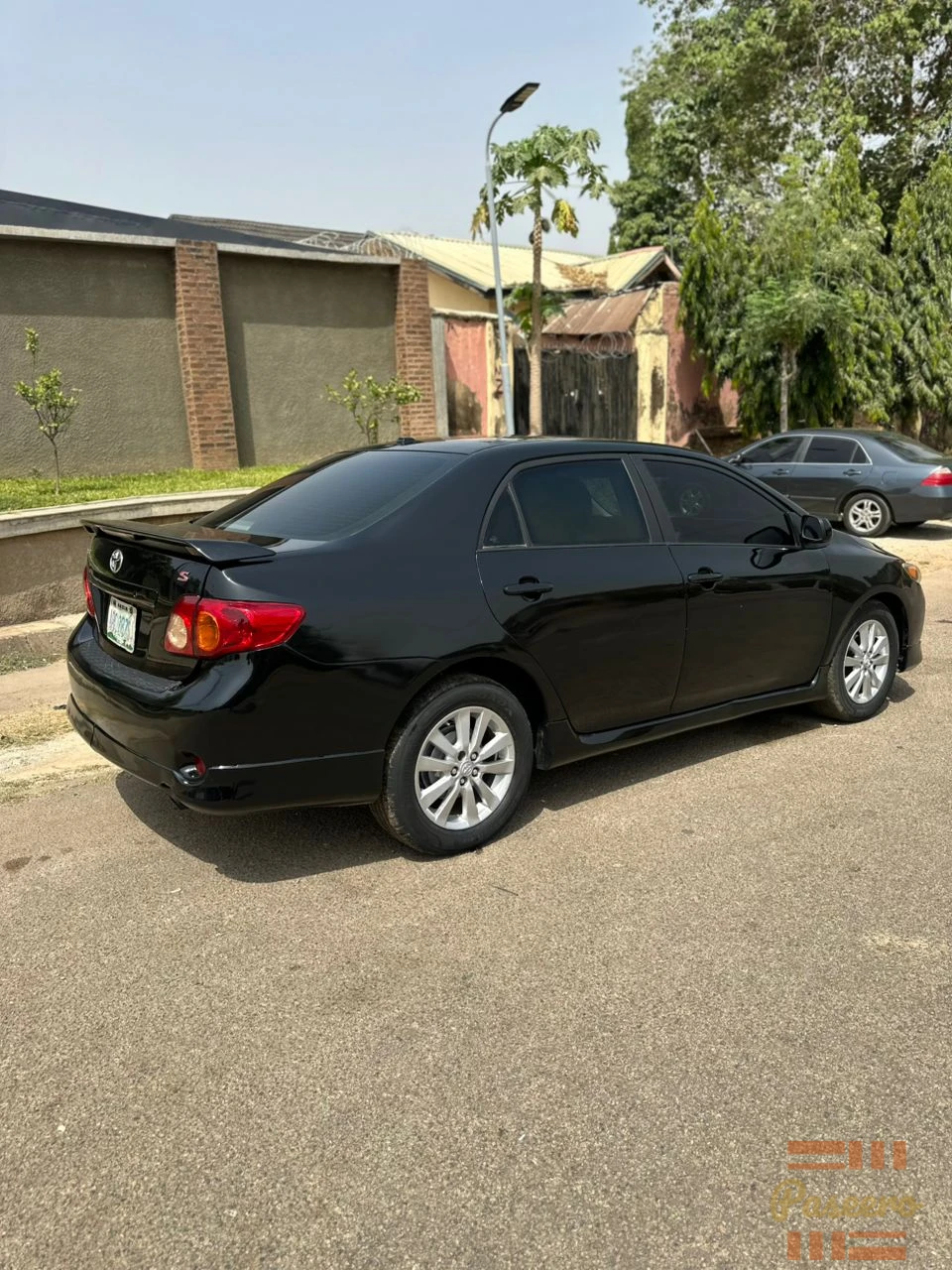 NEATLY USED 2009 TOYOTA COROLLA WITH FULL OPTION3