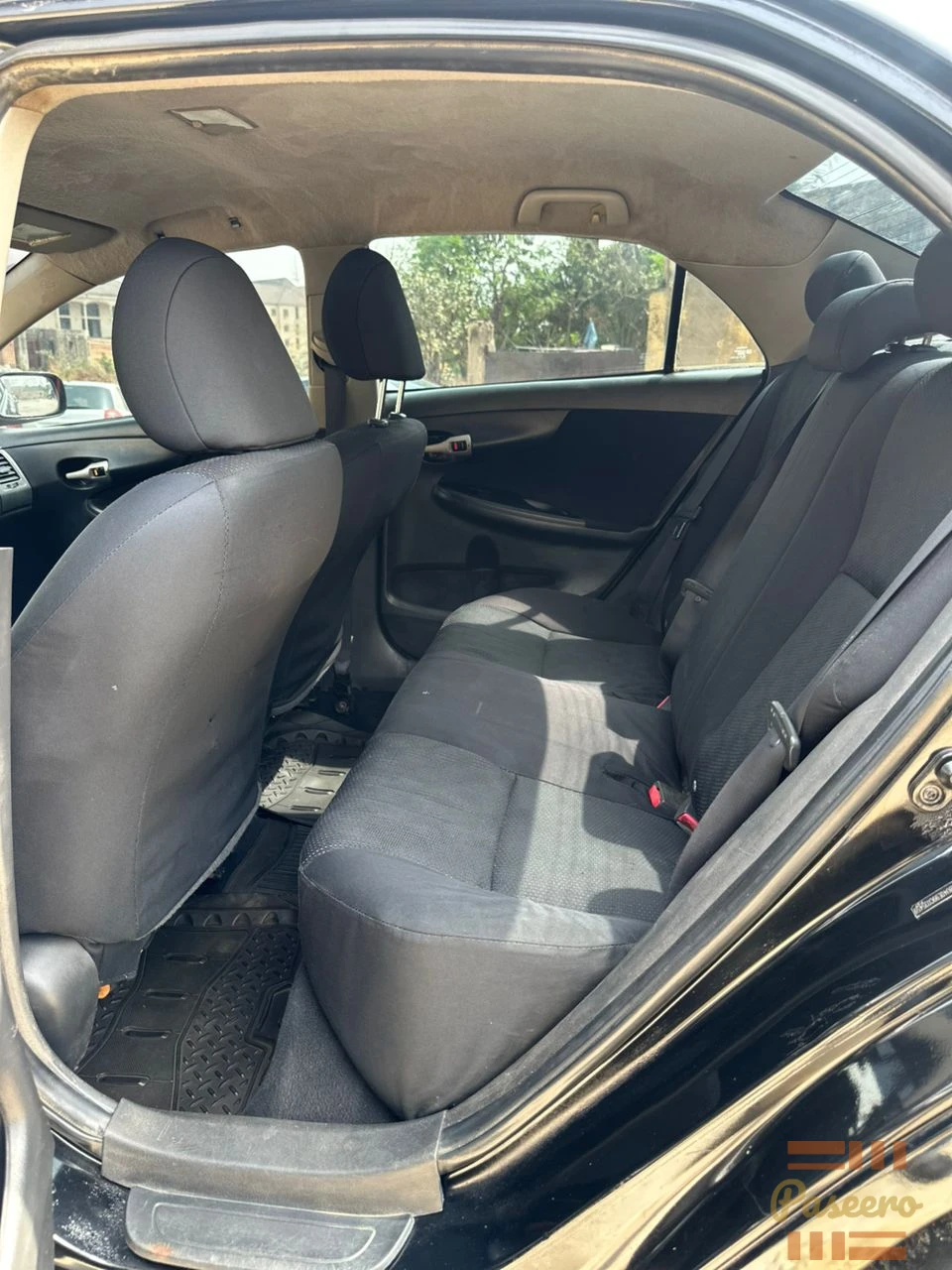 NEATLY USED 2009 TOYOTA COROLLA WITH FULL OPTION5