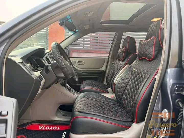2004 Toyota Highlander6