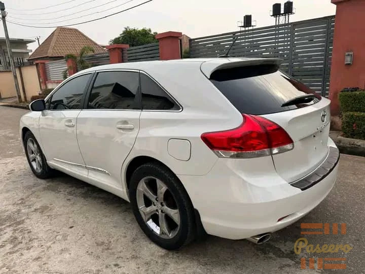 2010 Toyota Venza5