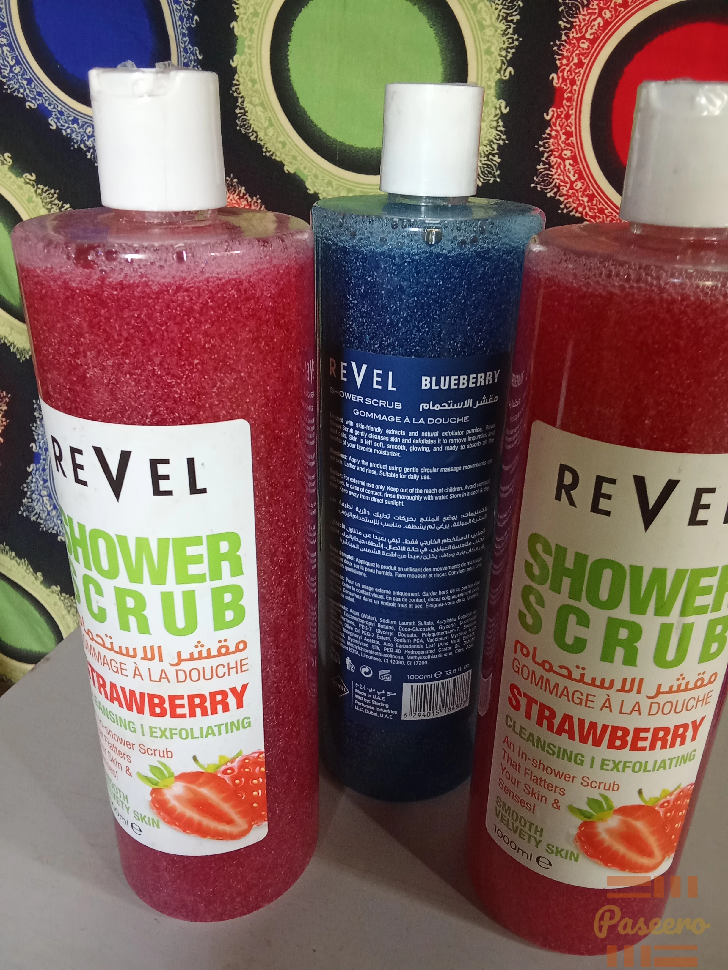 Shower Scrub Strawberry/Blueberry2