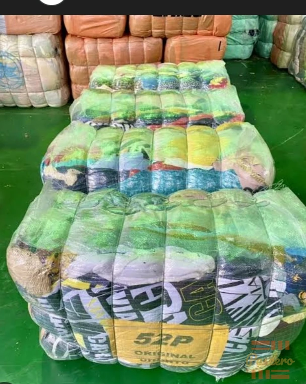 Direct uk used boutique standard bale of clothes for kids and adults.