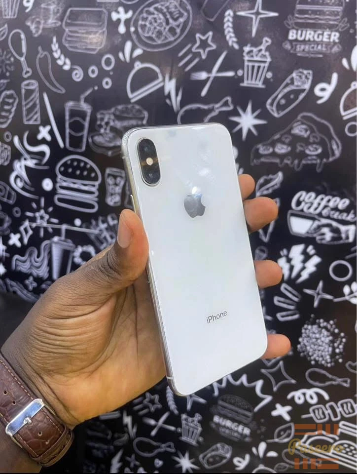 Apple IPhone X2