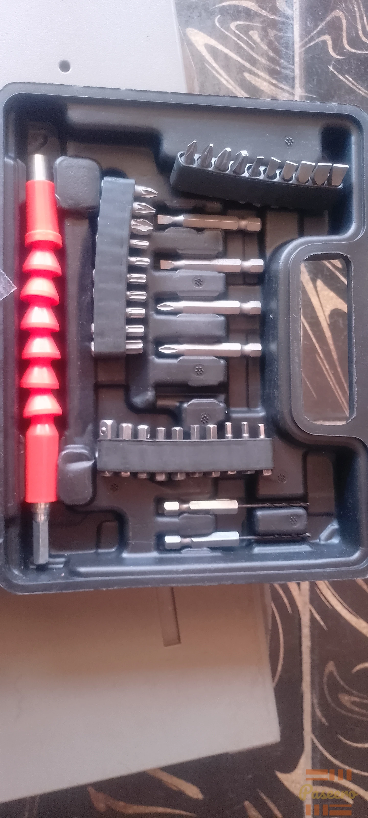 105 pcs Electric Screwdriver Tool Box3