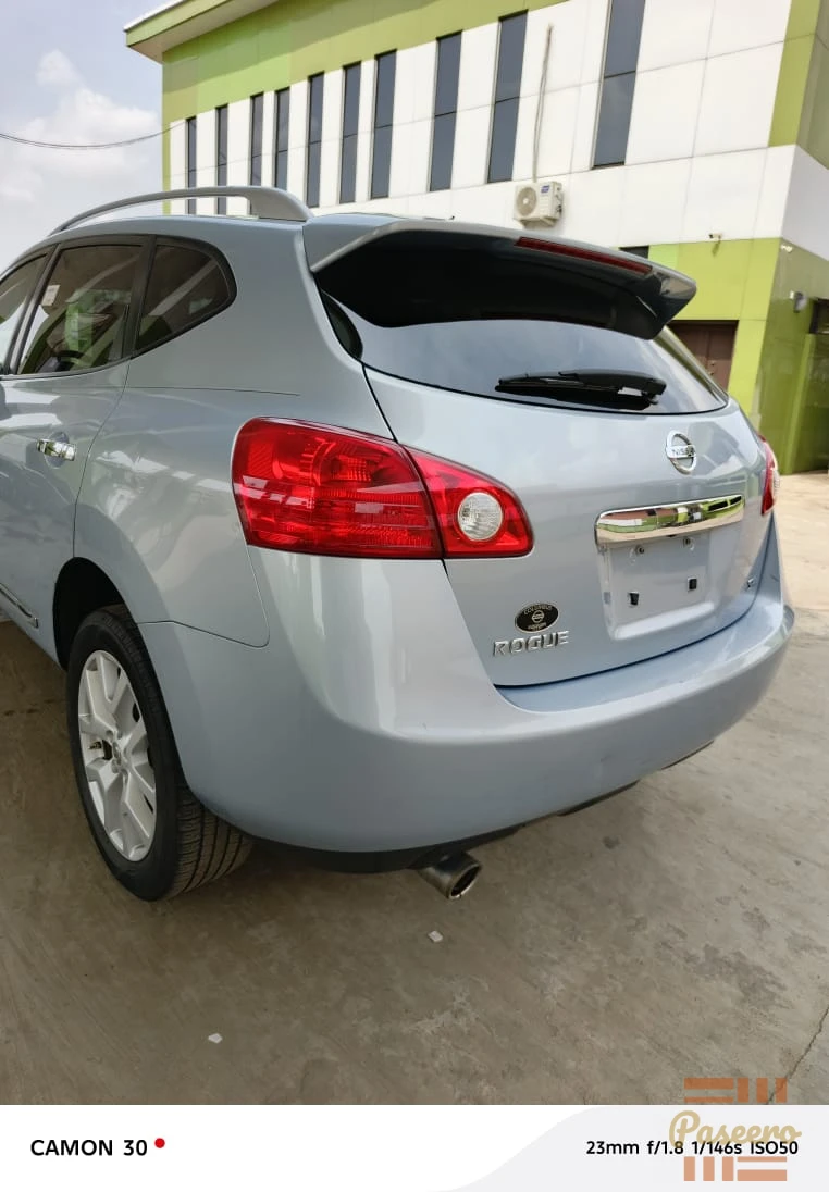 Foreign used Nissan Rogue13
