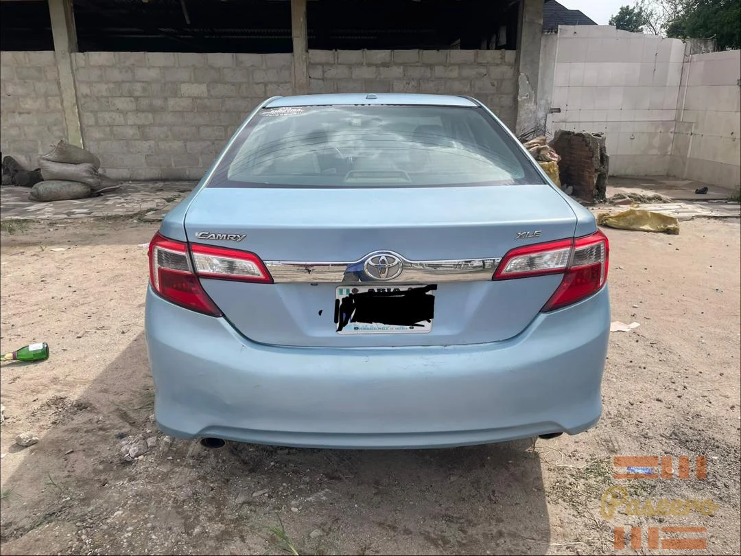Toyota Camry 20121