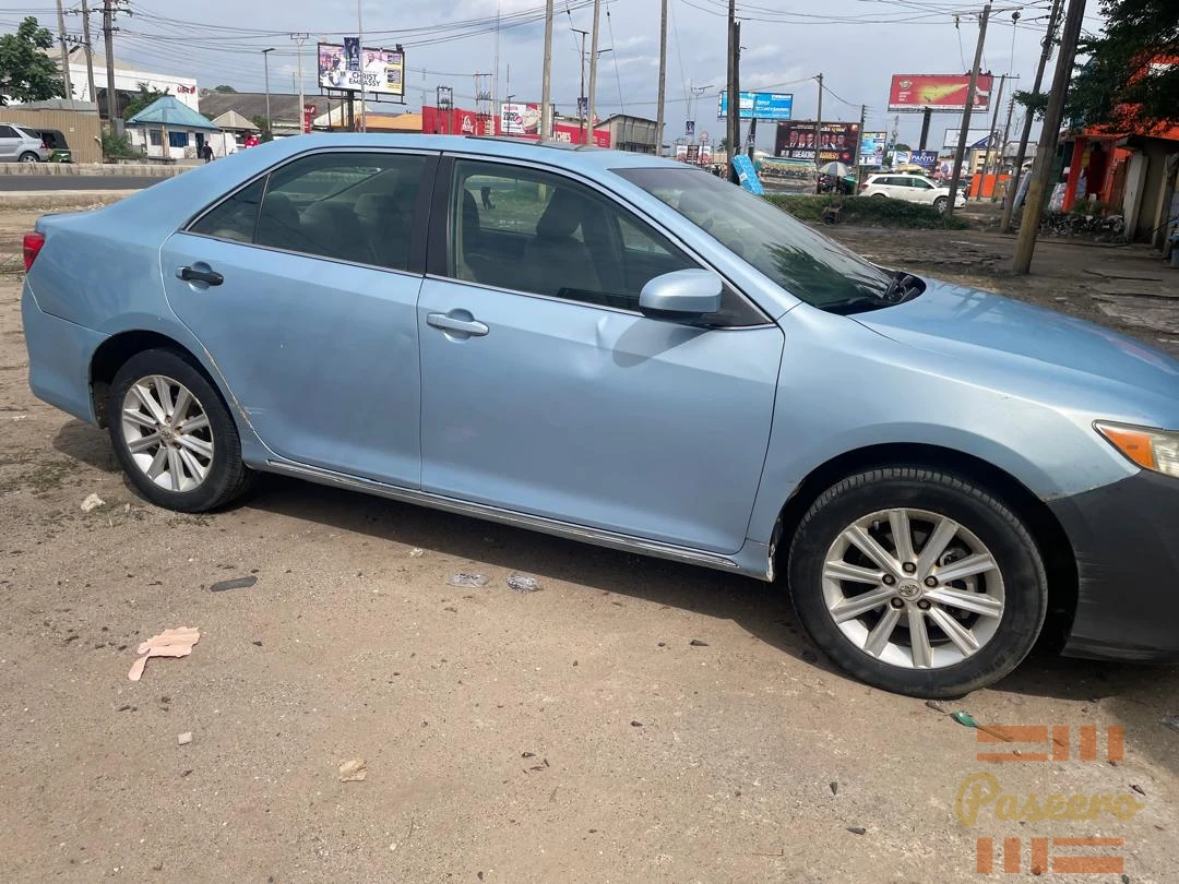 Toyota Camry 20126