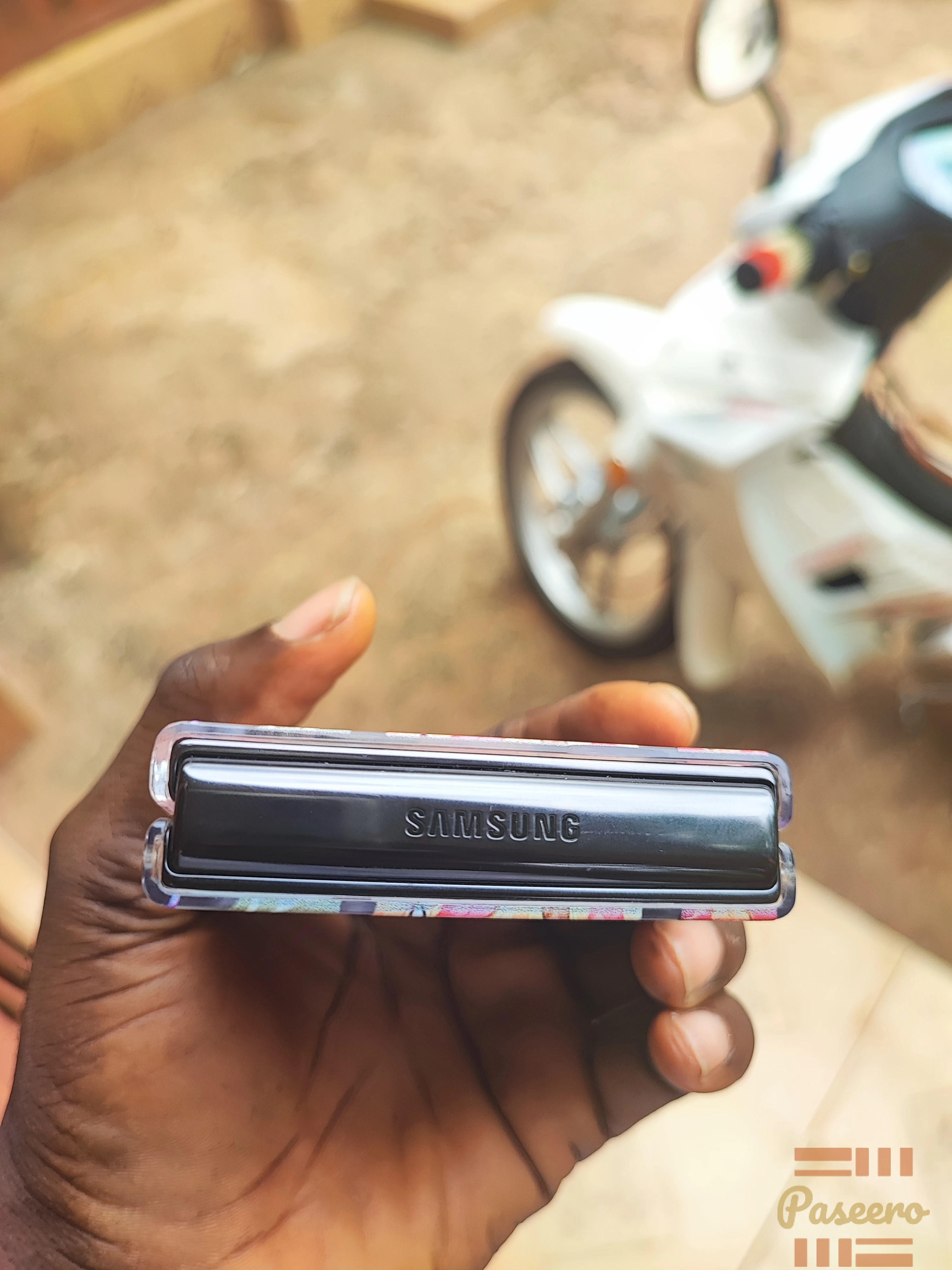 SAMSUNG GALAXY FLIP 4 8K VIDEO2