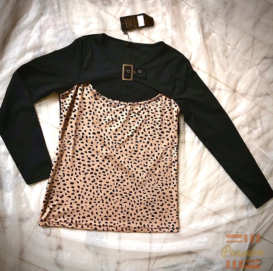 Round neck ladies top2