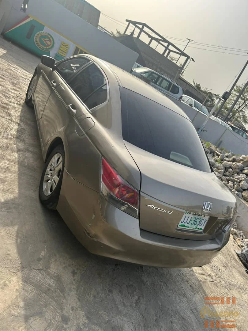 Registered Honda Accord 20086