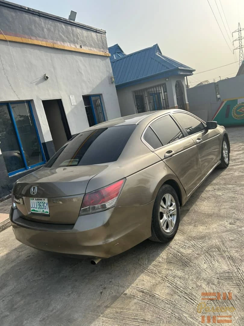 Registered Honda Accord 20083