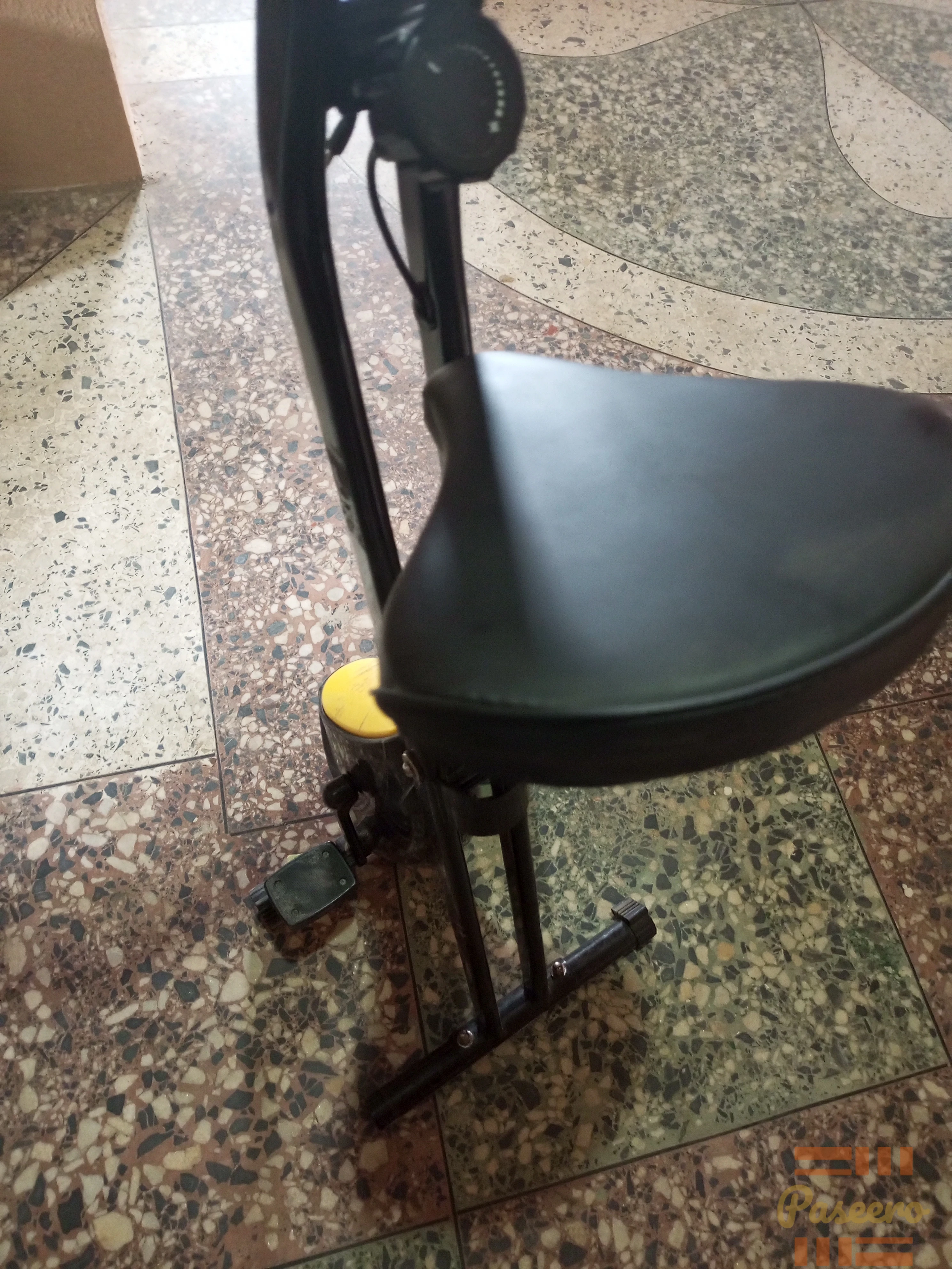 Exercise bicycle machine2
