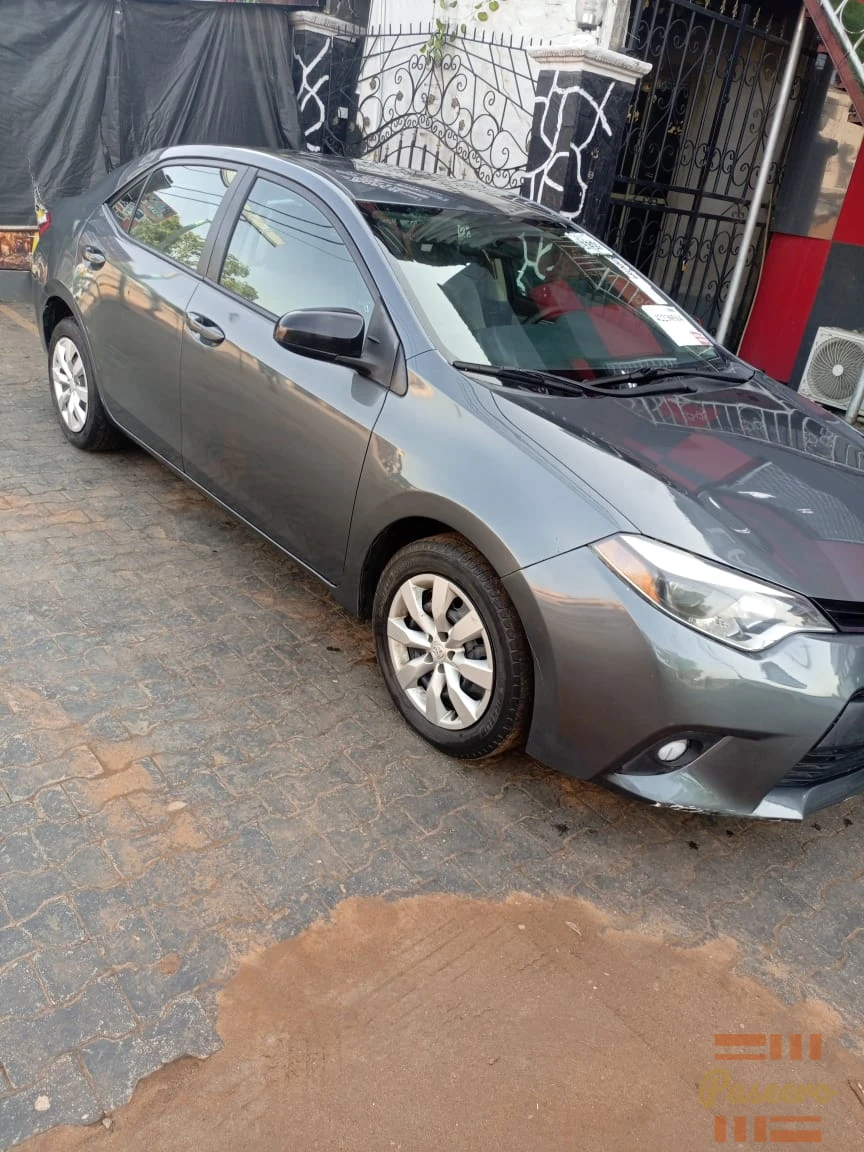 2015 Toyota Corolla Toks2