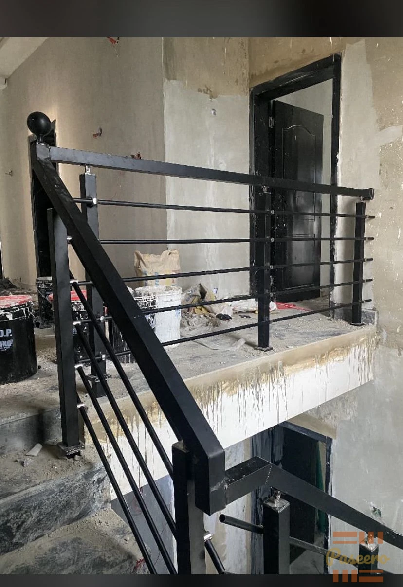 brand new stainless steel railings & glass railings10