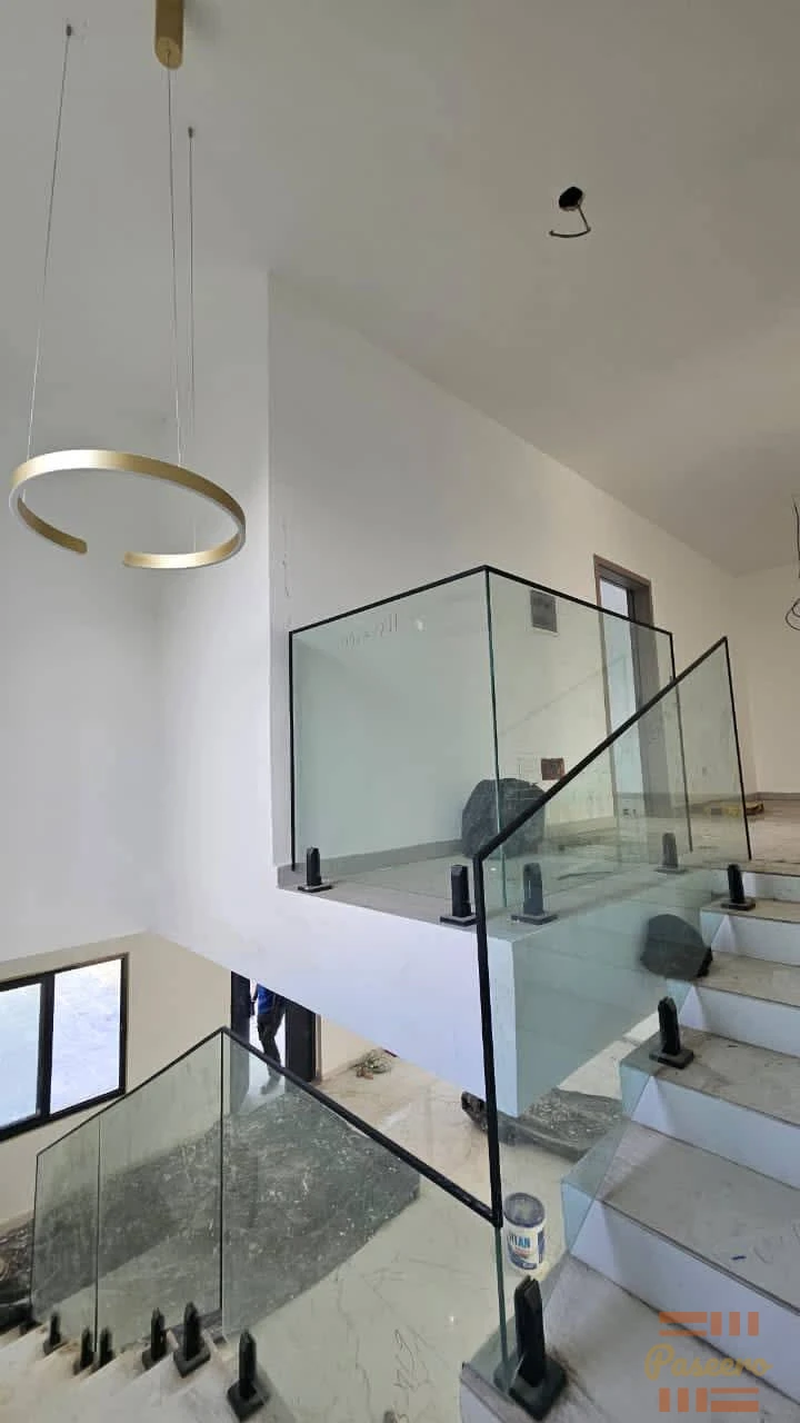 brand new stainless steel railings & glass railings1