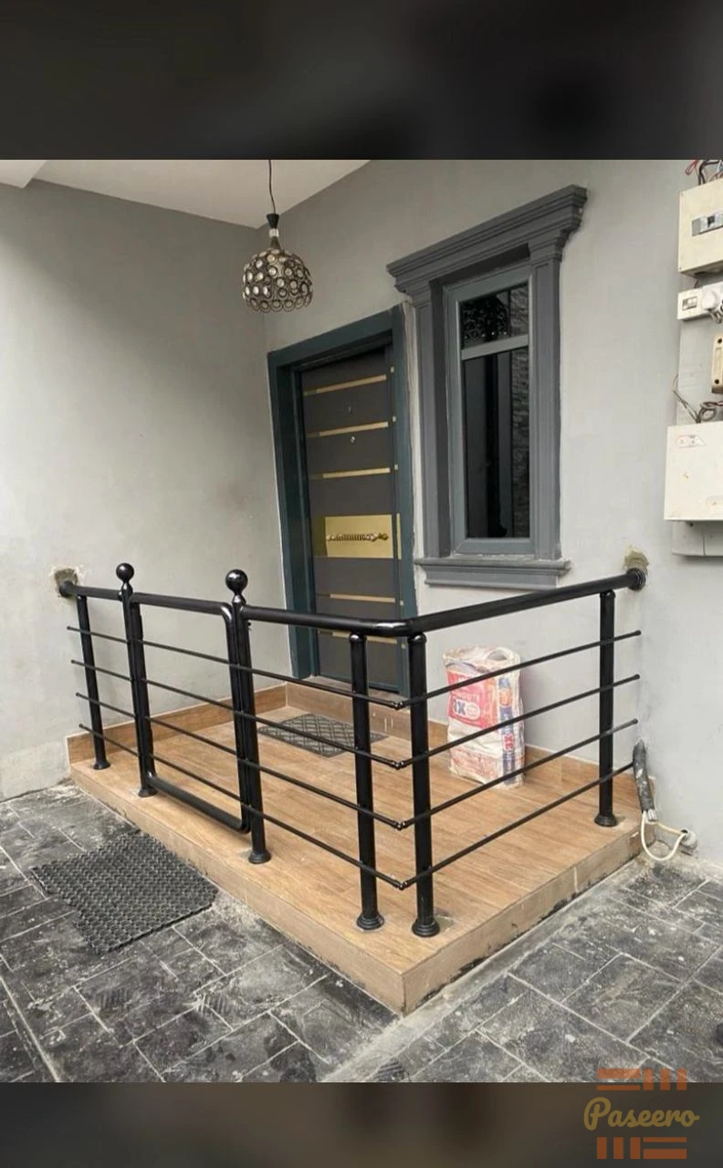 brand new stainless steel railings & glass railings11