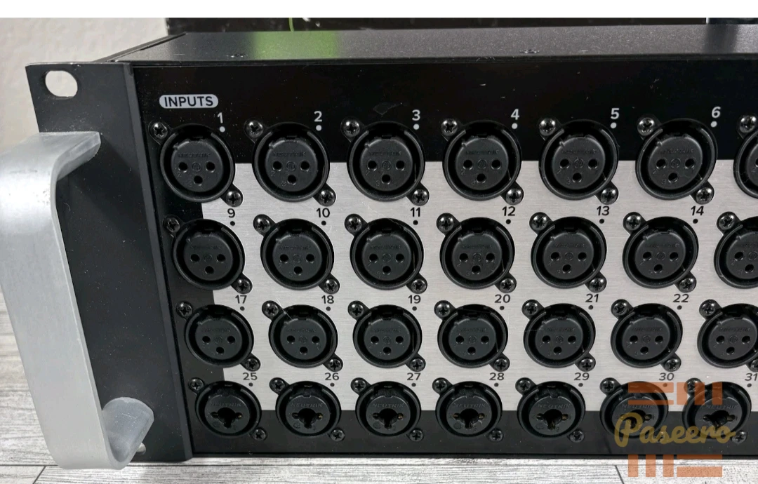 Mackie DL32R 32-channel Digital faderless Mixer1