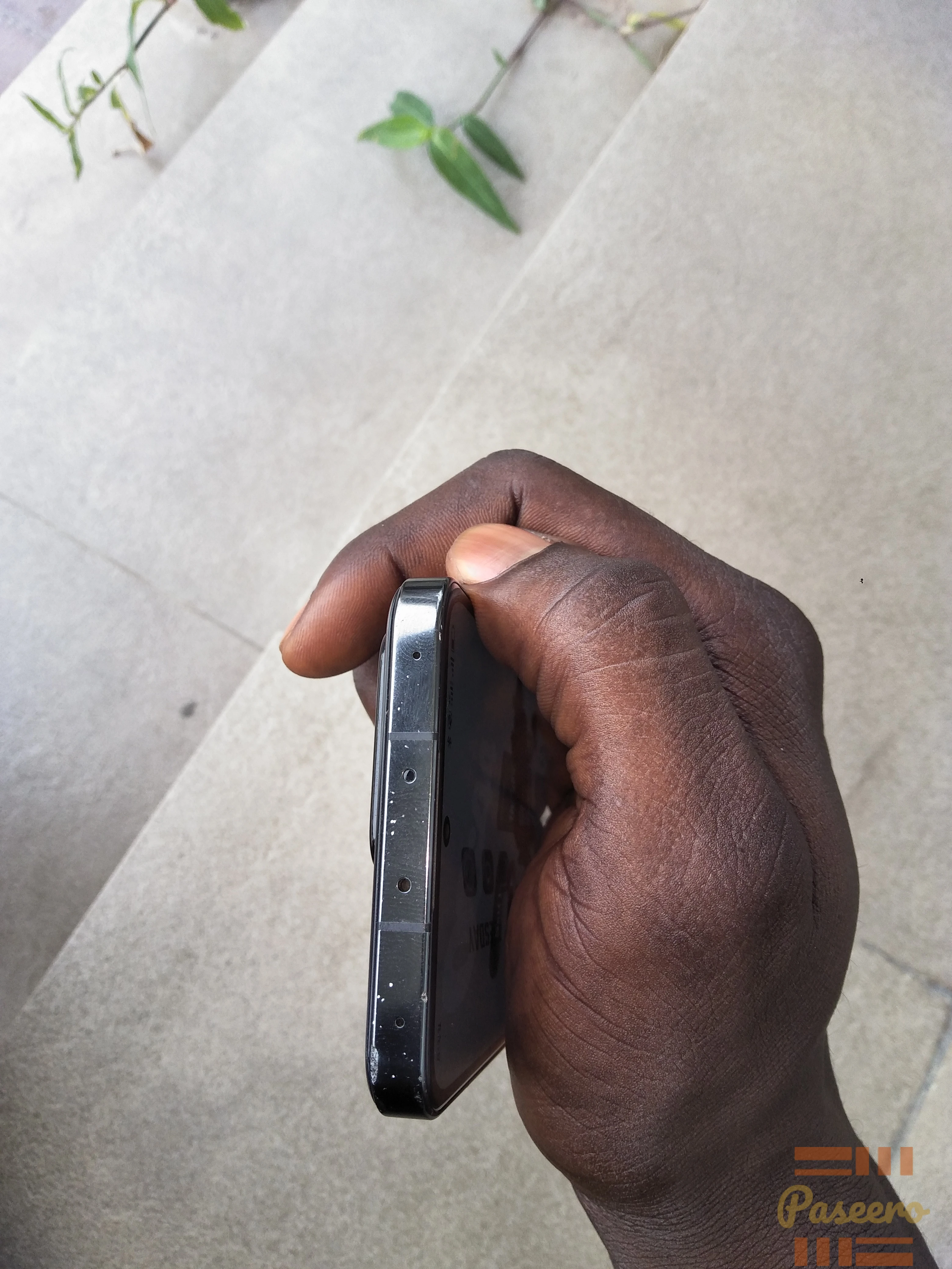 Used Xiaomi 13 phone2