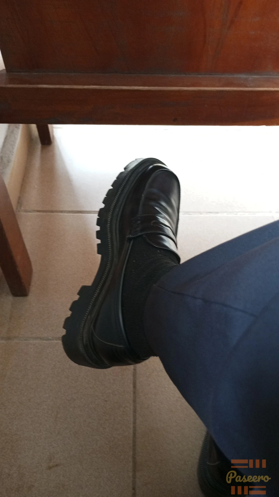 Used loafer shoes2