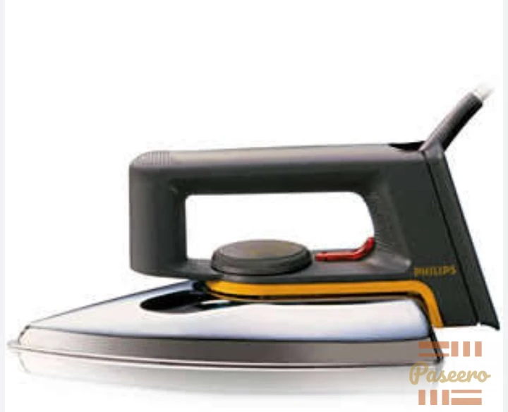 Steam Iron 1200W Fast Heating1