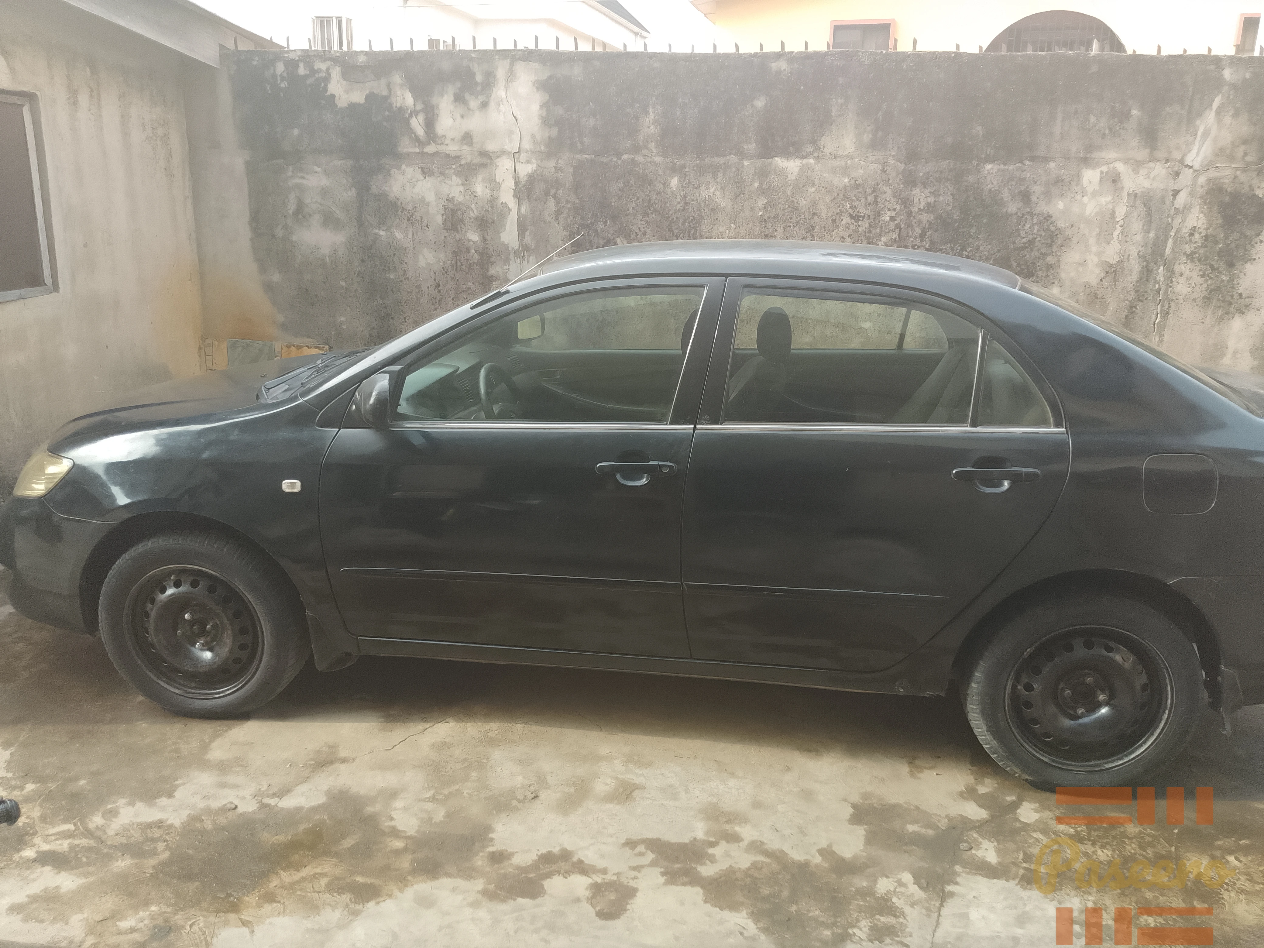 Nigerian used Toyota Corolla car 2007 model in good condition at 86 dele st3