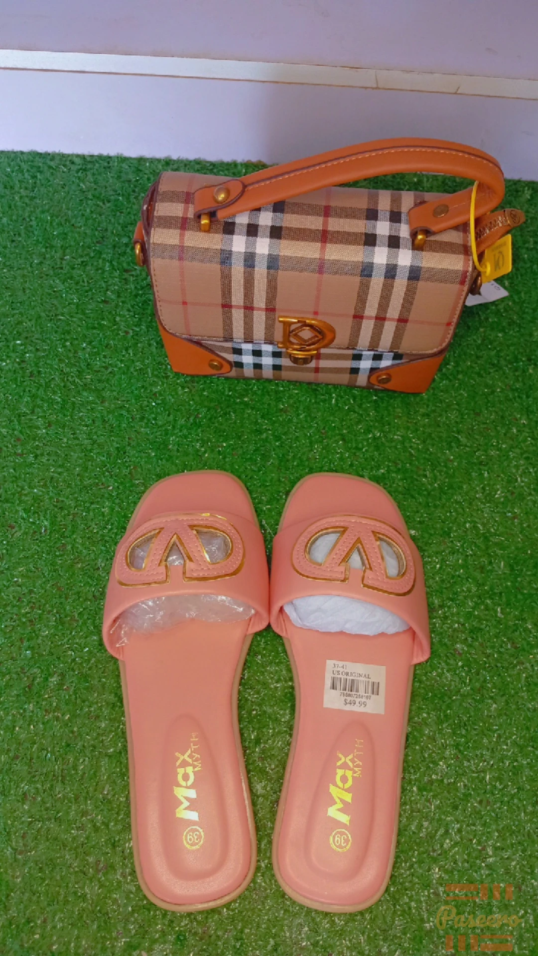 New slippers and bags1