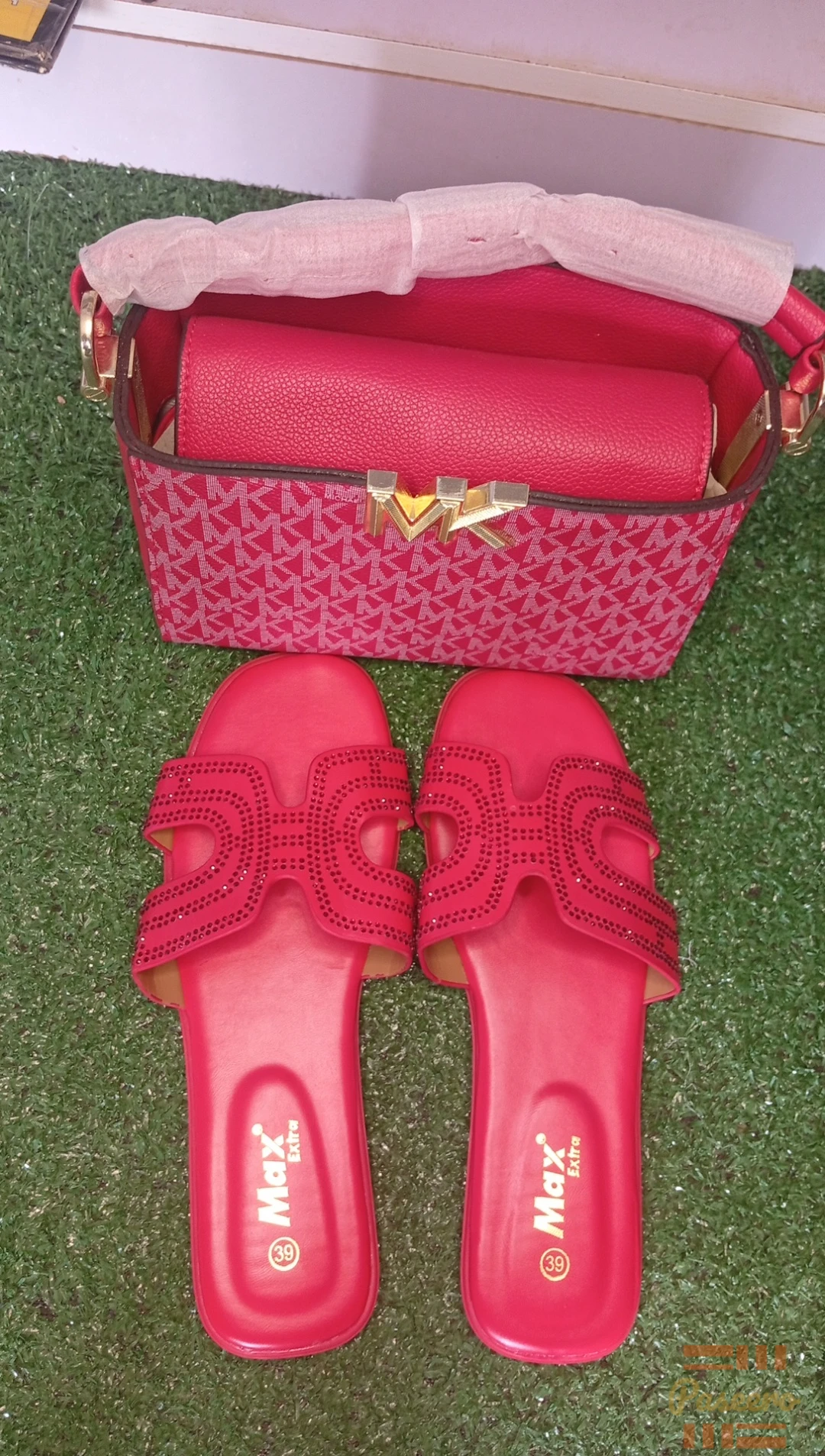 New slippers and bags4