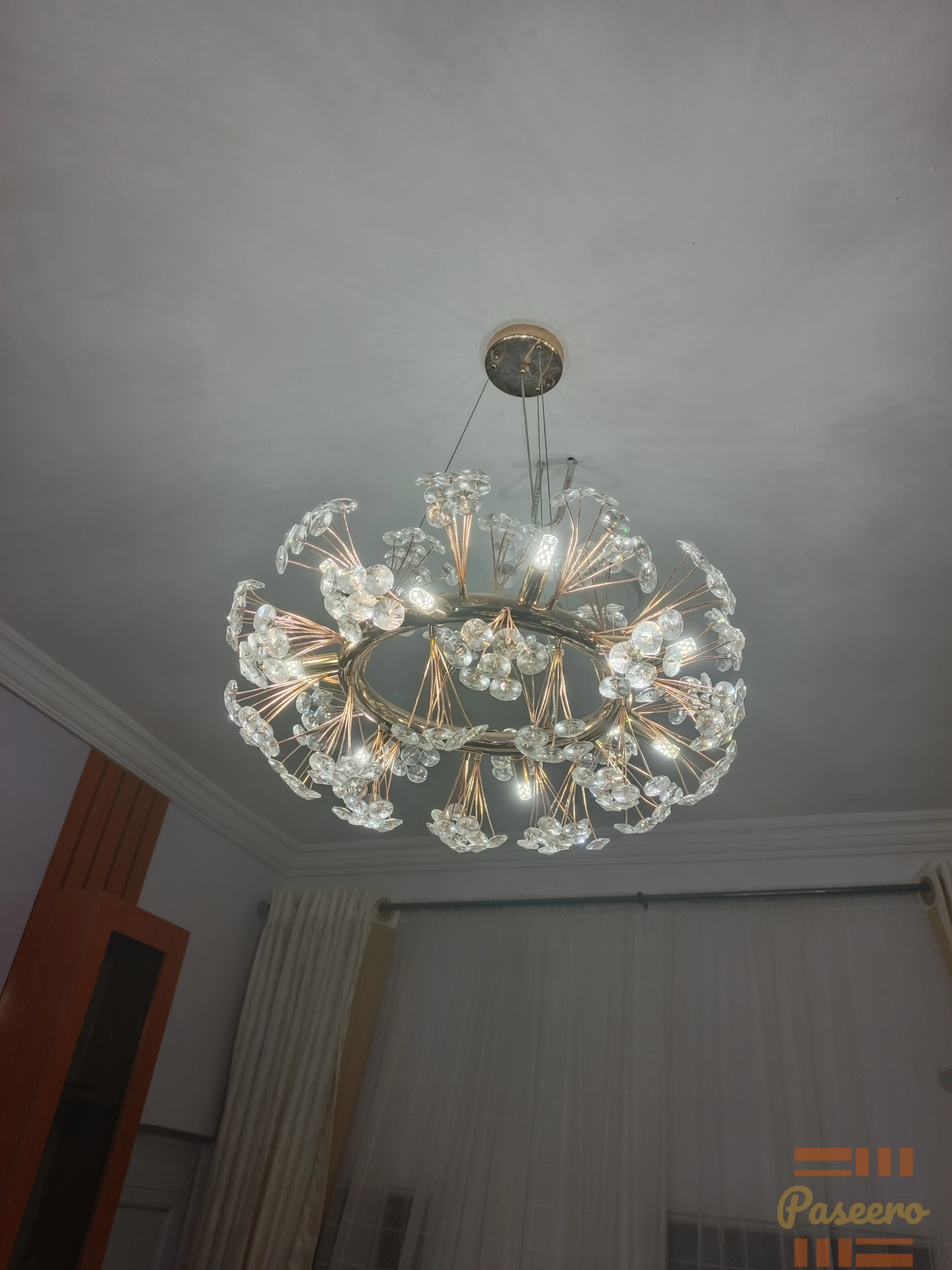 Chandelier light1