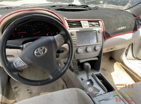 Toyota Camry 20115